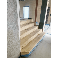 ob_pci_flexcoll_holztreppe_bild1